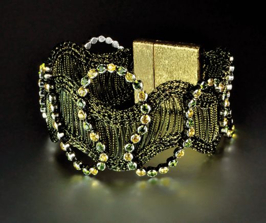 Wire Luxe Bracelet Design and tutorial